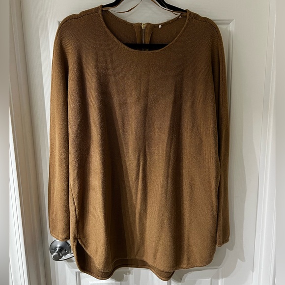 Long Camel Michael Kors Sweater - Picture 1 of 4